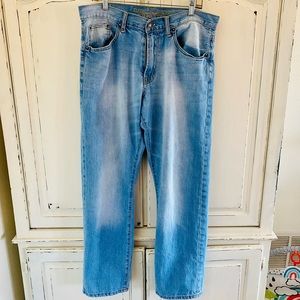 American Eagle Outfitters Straight Leg Mom Jeans